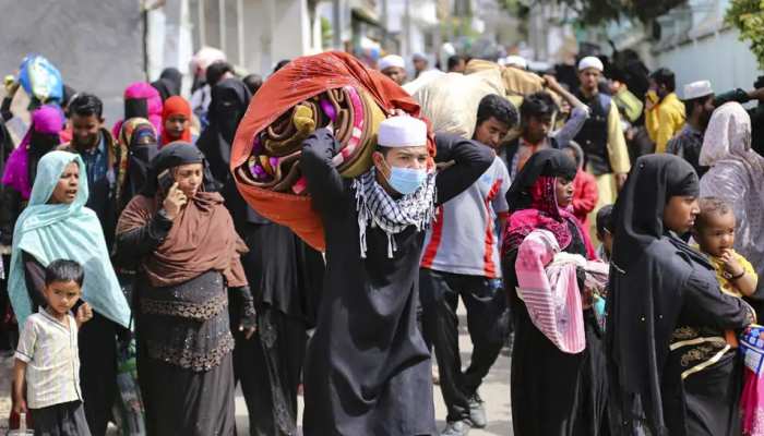 ସୀମା ବାହାରୁ ହେଉଛି Rohingya Conspiracy; ଚର୍ଚ୍ଚାରେ UP Assembly Poll ସୀମା ବାହାରୁ ହେଉଛି Rohingya Conspiracy; ଚର୍ଚ୍ଚାରେ UP Assembly Poll