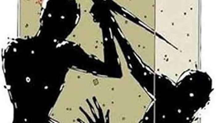 Kaimur: भैंस की पूंछ पर गाड़ी चढ़ाने के विरोध करने पर हुई व्यक्ति की हत्या, इलाके में मची सनसनी Kaimur: भैंस की पूंछ पर गाड़ी चढ़ाने के विरोध करने पर हुई व्यक्ति की हत्या, इलाके में मची सनसनी