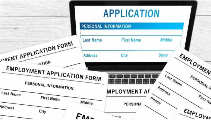 Police Recruitment: इस राज्य में सब-इंस्पेक्टर के पदों पर निकली सैकड़ों वैकेंसी, जानिए कैसे करें अप्लाई Police Recruitment: इस राज्य में सब-इंस्पेक्टर के पदों पर निकली सैकड़ों वैकेंसी, जानिए कैसे करें अप्लाई