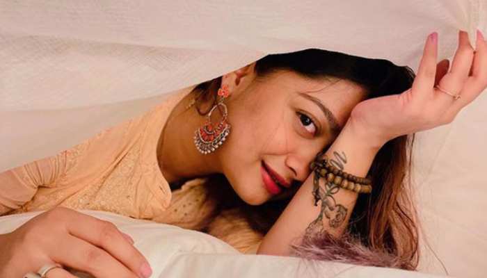एक्ट्रेस Pratyusha Paul को मिल रही रेप की धमकी, पुलिस ने किया मामला दर्ज एक्ट्रेस Pratyusha Paul को मिल रही रेप की धमकी, पुलिस ने किया मामला दर्ज