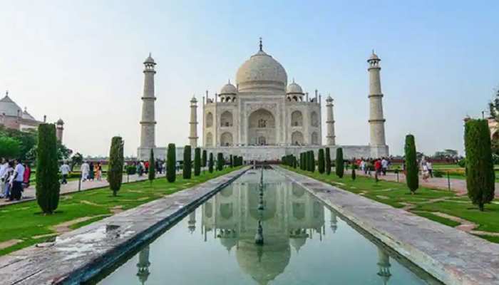 Agra Taj Mahal Opening Time Changed Now For Tourist Taj Open At 6 Am Every Morning Pcup त जमहल द खन आ रह ह त ज न ल य जर र ब त बदल गय ह