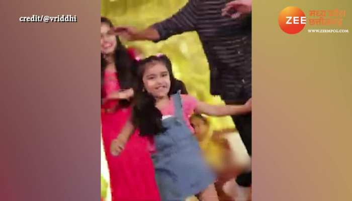 cute girl showed swag dance on actor Thalapathy Vijay song Vathi Coming mpsn