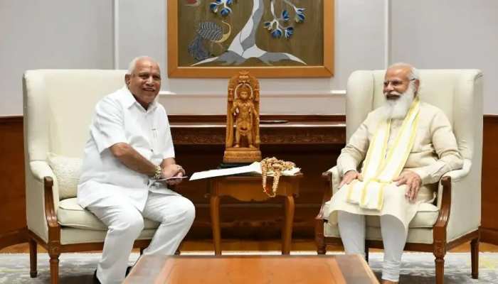 Karnataka Politics: ନେତୃତ୍ୱ ପରିବର୍ତ୍ତନ ନେଇ ଏପରି କହିଲେ CM Yediyurappa Karnataka Politics: ନେତୃତ୍ୱ ପରିବର୍ତ୍ତନ ନେଇ ଏପରି କହିଲେ CM Yediyurappa