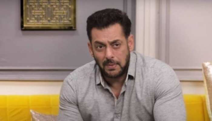 Salman Khan reaction on having wife and daughter in Dubai Arbaaz khan ask  in pinch | क्या सच में दुबई में रहती है सलमान खान की पत्नी और बेटी?  सुपरस्टार ने खुद