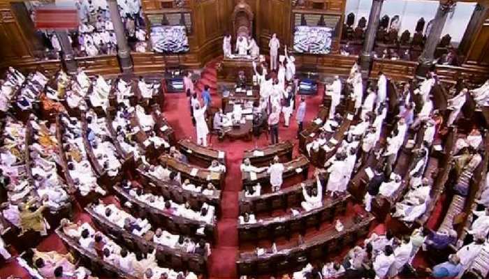 Rajya Sabha uproar over Pegasus issue TMC MP snatched paper from IT  Ministers hands | Pegasus मुद्दे पर राज्य सभा में भारी हंगामा, IT मंत्री के  हाथ से पेपर छीन TMC MP
