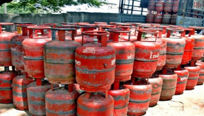 LPG Cylinder: ଏହି ଆପରୁ ବୁକ୍ କରନ୍ତୁ ଗ୍ୟାସ ସିଲିଣ୍ଡର ଆଉ ପାଆନ୍ତୁ କ୍ୟାସବ୍ୟାକ୍ LPG Cylinder: ଏହି ଆପରୁ ବୁକ୍ କରନ୍ତୁ ଗ୍ୟାସ ସିଲିଣ୍ଡର ଆଉ ପାଆନ୍ତୁ କ୍ୟାସବ୍ୟାକ୍