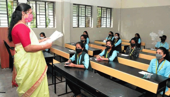 UP School college reopen from 1 august know the plan of CM Yogi adityanath  and education department mpny | UP School Reopen: स्कूल खोलने को लेकर कवायद  शुरू, फैसला जल्द | Hindi News, शिक्षा