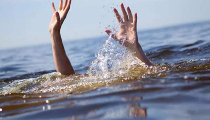 यमुना में बही, लकड़ी का लट्ठा बना सहारा; 16 घंटे तक तैरती रही
