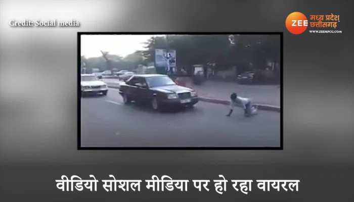 young man became handicapped to cross path funny viral video mpap