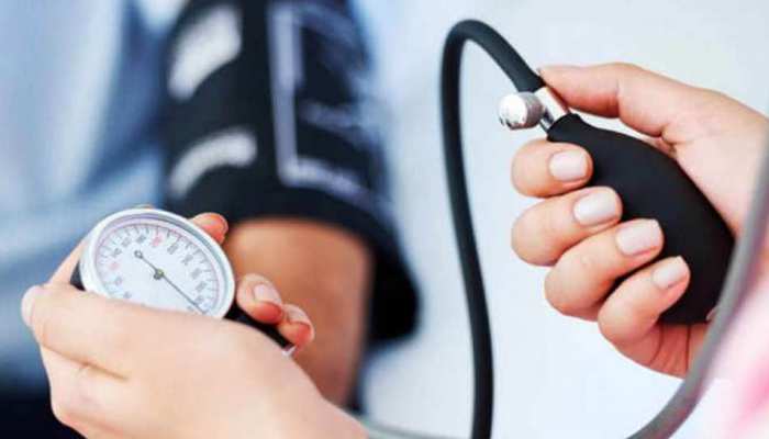 how to control your high blood pressure without medicine | बिना दवाइयों के  कैसे कंट्रोल कर सकते हैं हाई ब्लड प्रेशर? जानें सबसे कारगर तरीका | Hindi  News, लाइफस्टाइल