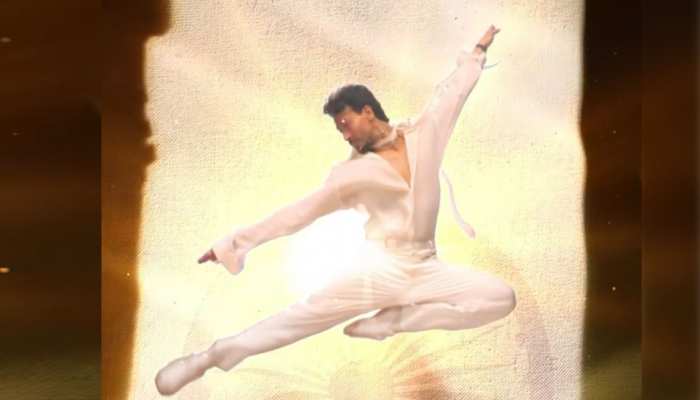 Tiger Shroff इंडेपेंडेंस डे पर मचाएंगे धूम, म्यूजिक सिंगल का मोशन पोस्टर वायरल Tiger Shroff इंडेपेंडेंस डे पर मचाएंगे धूम, म्यूजिक सिंगल का मोशन पोस्टर वायरल