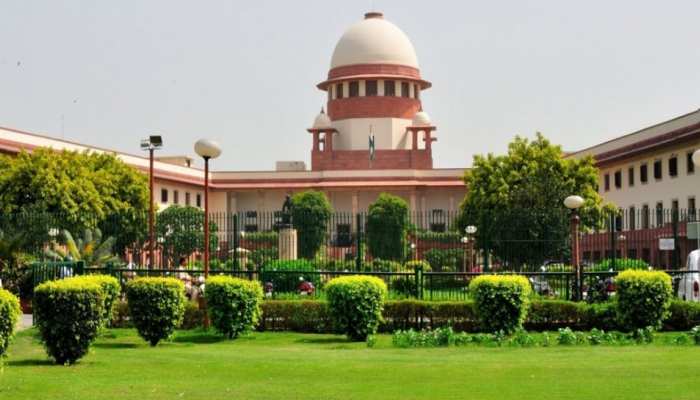 Supreme Court takes suo motu cognisance of Lakhimpur Kheri violence uppm |  SC ने लिया लखीमपुर खीरी हिंसा का स्वत: संज्ञान, CJI की अध्यक्षता वाली बेंच  कल करेगी सुनवाई | Hindi News,