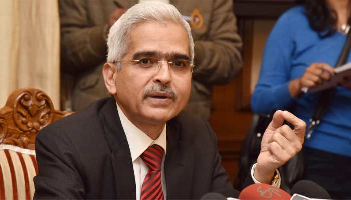 महंगाई की मार झेल रहे आम लोगों को RBI ने दी राहत, नहीं बढ़ेंगी लोन पर ब्याज दरें