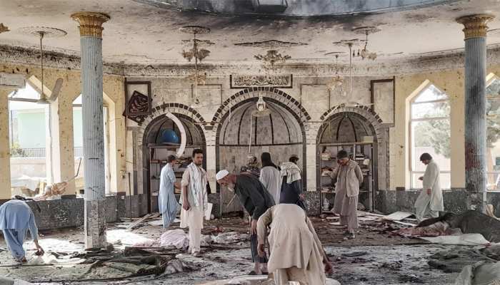 blast near Shia mosque in Afghanistans Kandahar province, many killed |  कंधार की शिया मस्जिद में जुमे की नमाज के दौरान धमाका, 16 लोगों की मौत |  Hindi News, दुनिया