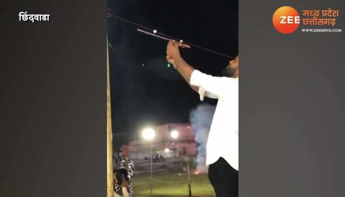 saying Jai Shri Ram drunken men burnt Ravana with rocket video mpsn
