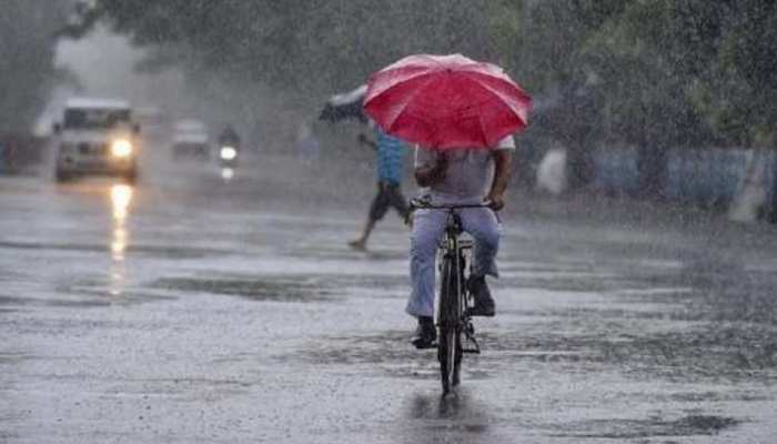 UP Weather Update: यूपी में अगले 3 दिन होगी झमाझम बारिश, ठंड में भी होगा इजाफा UP Weather Update: यूपी में अगले 3 दिन होगी झमाझम बारिश, ठंड में भी होगा इजाफा