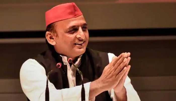 Lalitpur Rape Case: अखिलेश ने तिलक यादव को सपा जिलाध्यक्ष पद से हटाया, नाबालिग से रेप के आरोप में गया है जेल Lalitpur Rape Case: अखिलेश ने तिलक यादव को सपा जिलाध्यक्ष पद से हटाया, नाबालिग से रेप के आरोप में गया है जेल