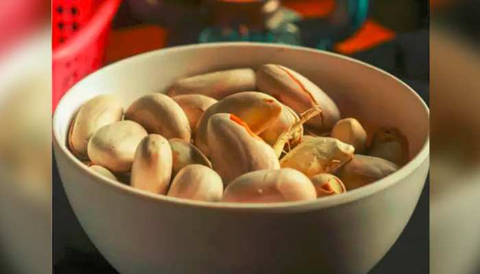 Benefits of Jackfruit Seeds: कोलेस्ट्रॉल को कम करने का रामबाण इलाज हैं ये बीज, बस इस तरह करें इस्तेमाल Benefits of Jackfruit Seeds: कोलेस्ट्रॉल को कम करने का रामबाण इलाज हैं ये बीज, बस इस तरह करें इस्तेमाल