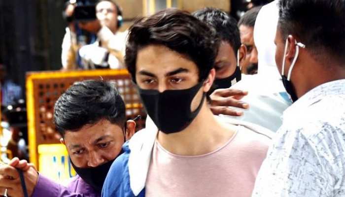 Aryan Khan Drug Case shahrukh khan son aryan khan released from jail | Drug  Case: जेल से रिहा हुए शाहरुख के बेटे आर्यन खान | Hindi News, राष्ट्र