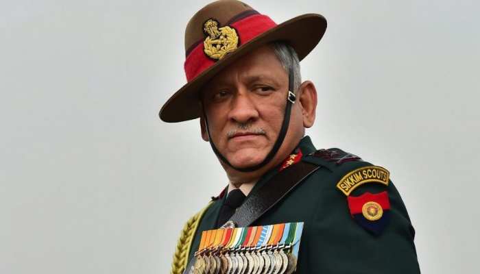 देश कभी भूल नहीं पाएगा तुम्हें CDS Vipin Rawat, नहीं रहे सीडीएस जनरल बिपिन रावत, हेलिकॉप्टर हादसे में उनकी पत्नी की भी मौत, पढ़िए बिपिन रावत की पूरी इनसाइड अनछूई स्टोरी | Deshaj Times देश कभी भूल नहीं पाएगा तुम्हें CDS Vipin Rawat, नहीं रहे सीडीएस जनरल बिपिन रावत, हेलिकॉप्टर हादसे में उनकी पत्नी की भी मौत, पढ़िए बिपिन रावत की पूरी इनसाइड अनछूई स्टोरी