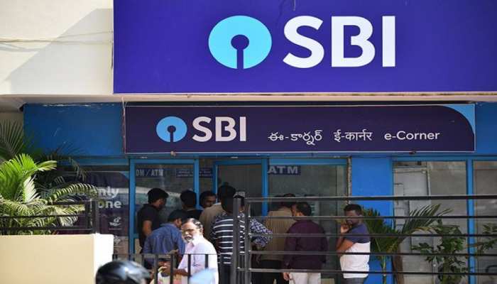 SBI offering benefit of Rs 2 lakh to account holders as insurance cover see  here full process sbi offer| SBI Offer: एसबीआई कस्टमर्स के लिए खुशखबरी!  फ्री में मिल रहे हैं 2