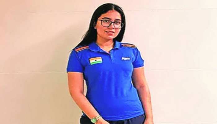 17 Years old International shooter Khush Seerat Kaur Sandhu dies by suicide at Shot herself at Faridkot | सिर्फ 17 साल की भारतीय खिलाड़ी ने किया सुसाइड, खुद को मारी गोली| Hindi News