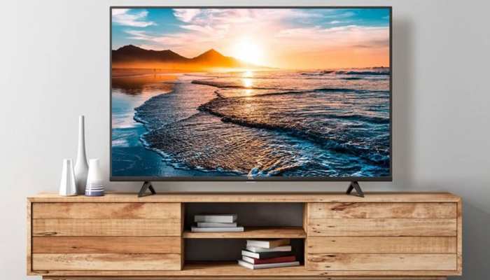 Flipkart Electronics Sale: आधे से भी कम दाम में खरीदें ये 50-इंच का धाकड़ Smart TV
