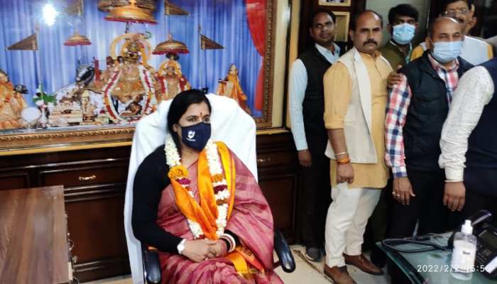 after 241 days Dr Somya again took over the chair of the Jaipur Mayor | नगर निगम ग्रेटर में हुआ बड़ा उलटफेर, 241 दिन बाद फिर Dr Somya ने संभाली मेयर की