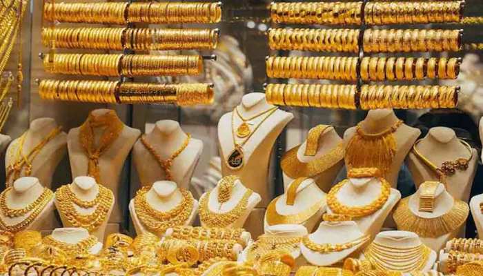 Gold Price Today Gold becomes expensive Know latest price of 10 grams gold  in sarafa bazar mpsn | Gold Price Today: सोना हुआ महंगा! जानिए 10 ग्राम  सोने का ताजा भाव |
