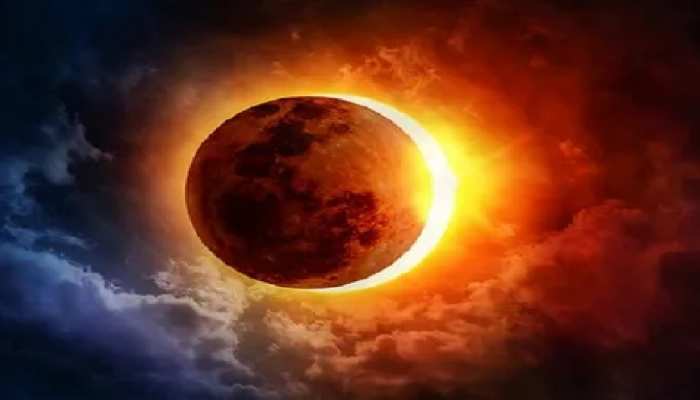 Surya Grahan: सूर्य ग्रहण को लेकर न लें टेंशन, ये आसान उपाय दिलाएंगे सूर्य  की कृपा! | Surya Grahan 2022 know time and remedies to get blessings of sun  | Hindi News, धर्म