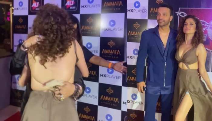 Ankita Lokhande in weirdness backless dress flaunts her assets from under  dress Ankita Lokhande oops moment | Ankita Lokhande Video: अंकिता लोखंडे का  फैशन देख पकड़ लेंगे सिर, बैकलेस ड्रेस में करने