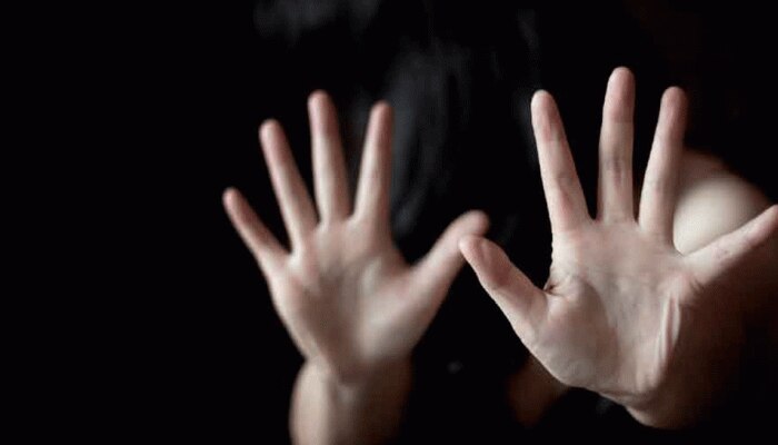 12 year old girl raped in manoharthana jhalawar accused in custody | शादी वाले घर से परोसा लेकर लौट रही थी 12 साल की मासूम, हैवान ने बनाया हवस का शिकार | Hindi News, Jhalawar 12 year old girl raped in manoharthana jhalawar accused in custody | शादी वाले घर से परोसा लेकर लौट रही थी 12 साल की मासूम, हैवान ने बनाया हवस का शिकार | Hindi News, Jhalawar