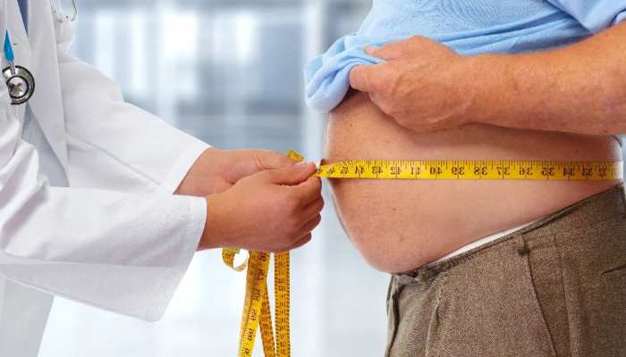 दुनिया में तेजी से क्यों बढ़ रहा है मोटापा? ये वजह इंसानी शरीर को बना रही अपना शिकार