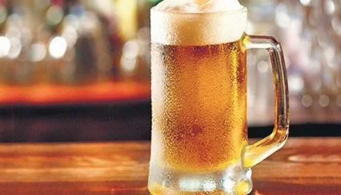 beer made from urine, people drinking it with passion; know where is the  matter | Unique Beer: पेशाब से बनाई जा रही Beer, चाव से पी रहे लोग; जानिए  कहां का है