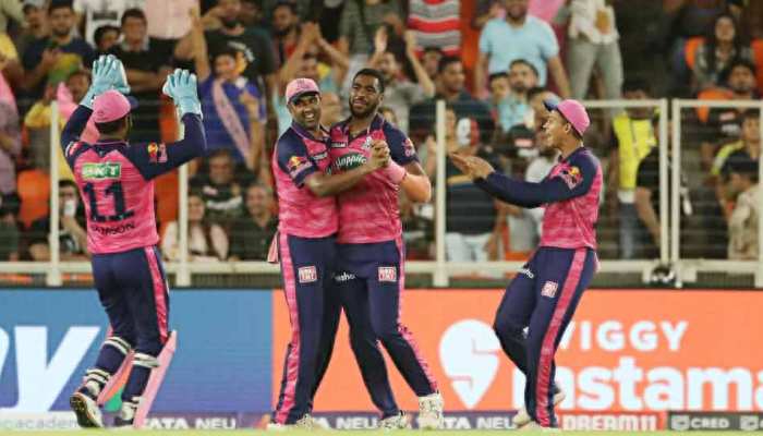 RCB vs RR Qualifier Live: राजस्थान ने मैच पर मजबूत की पकड़, बटलर कर रहे आतिशी बल्लेबाजी