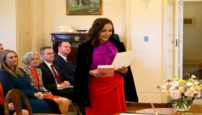 ऐनी अली बनी ऑस्ट्रेलिया की पहली महिला मुस्लिम मंत्री; हाथ में कुरान लेकर ली शपथ 