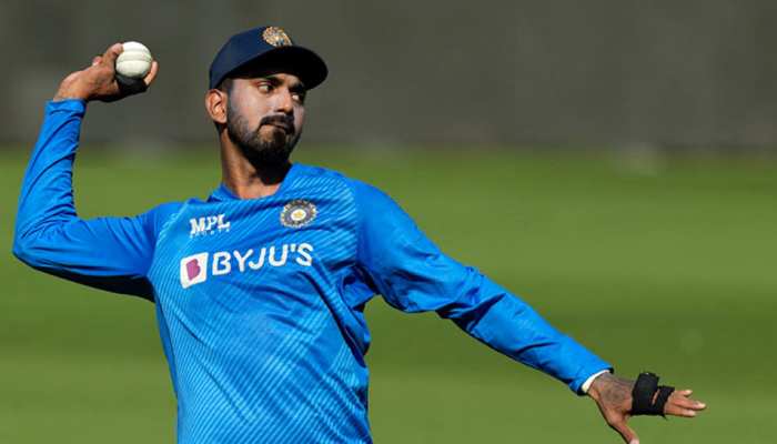 team india captain kl rahul statement after getting out from the t20 series  due to injury | IND vs SA: कप्तानी मिलते ही छिन जाने पर टूटा केएल राहुल का  दिल, दुनिया