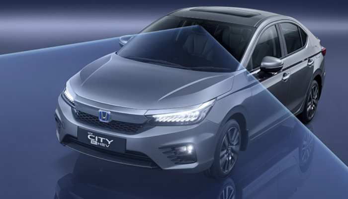 Honda City Hybrid में चाहे जितनी खूबियां हों लेकिन कंपनी ने कर दी एक गड़बड़!