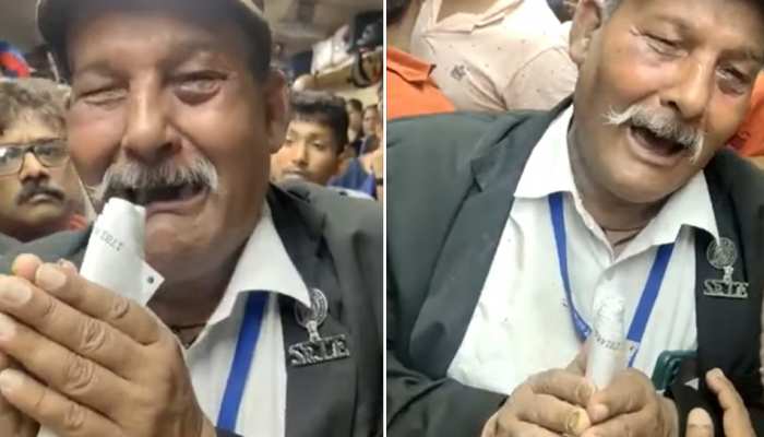 ट्रेन में फूट-फूटकर रोते हुए TTE का Video वायरल, सीट को लेकर रेलवे पुलिस ने पीटा