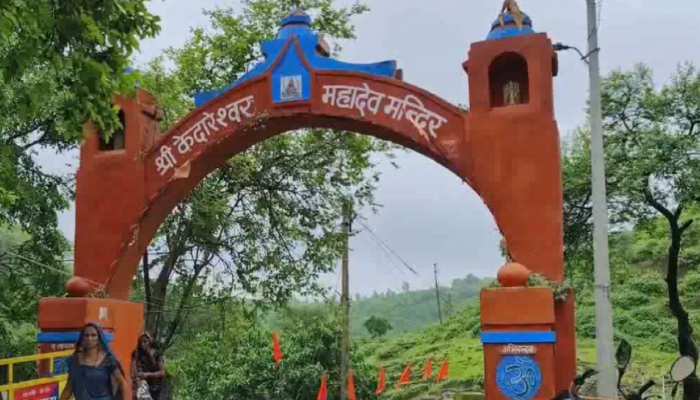 रतलाम के पहाड़ी में है केदारेश्वर मंदिर, सावन में लगता है भक्तों का तांता