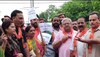 अधीर रंजन के विवादित बयान पर बीजेपी का हंगामा, कार्यकर्ताओं ने चौधरी का फूंका पुतला