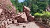 Landslide in Kullu: कुल्लू की सैंज घाटी में लैंडस्लाइड, गिरे पत्थर, कालका-शिमला हाईवे हुआ ठप