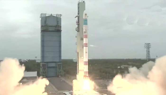 ISRO के SSLV 'आजादी सैटेलाइट' का लॉन्च सफल, लेकिन नहीं हो पा रहा संपर्क