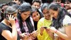 JEE Main Result 2022: जेईई मेन्स परीक्षा में इन छात्रों ने प्राप्त किए 100 अंक, यहां देखें स्कोर