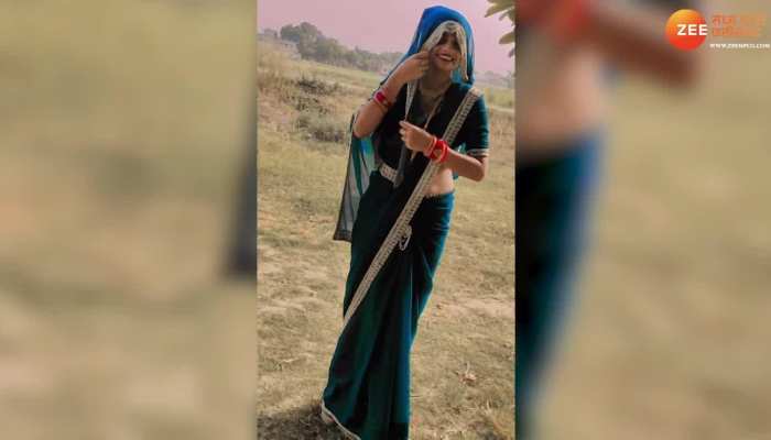 शरमाते हुए भाभी ने किया बस एक डांस स्टेप, देखते रह गए गांव वाले