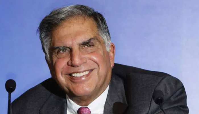 Ratan Tata: रतन टाटा के एक फोन कॉल ने बदल दी शख्स की जिंदगी, इंस्पायर कर देगी कहानी