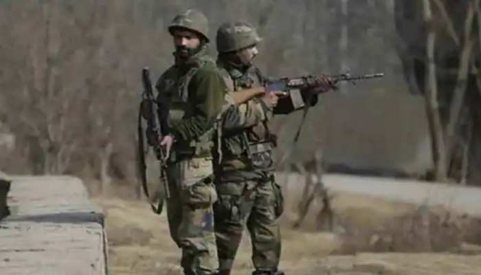 J&K: स्वतंत्रता दिवस के जश्न के बीच आतंकियों का ग्रेनेड हमला, पुलिसकर्मी शहीद