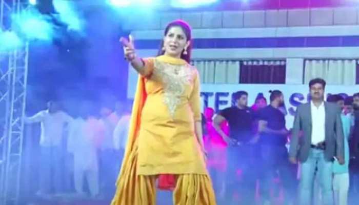 Sapna chaudhary superhit dance on pani chhalke song Haryanvi dance