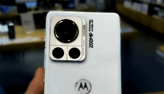  India's Latest mobile भारत में लॉन्च हुए Motorola के दो धांसू स्मार्टफोन