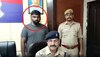 Black Mail: फेसबुक ब्लैकमेलर चढ़ा पुलिस के हत्थे, ऐसे बनाता था लड़कियों के गंदे वीडियो...